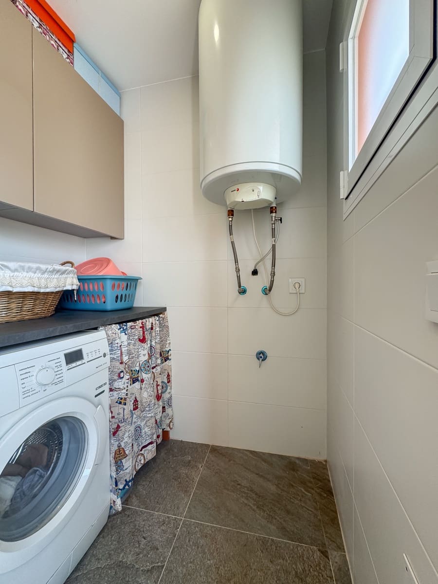 4 slaapkamer Huis te koop in Estepona met garage - € 660.000 (Ref: 8671797)