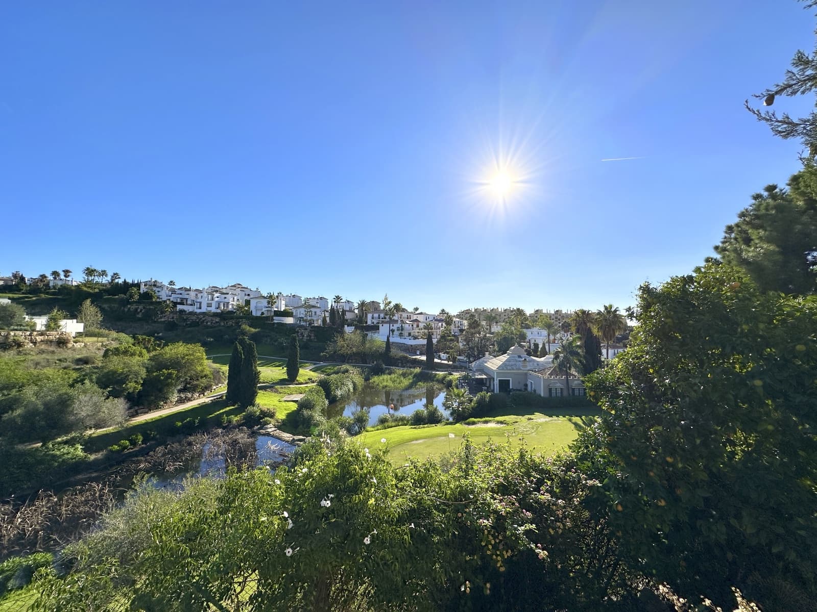 5 quarto Moradia para venda em Estepona com piscina garagem - 1 795 000 € (Ref: 8682137)