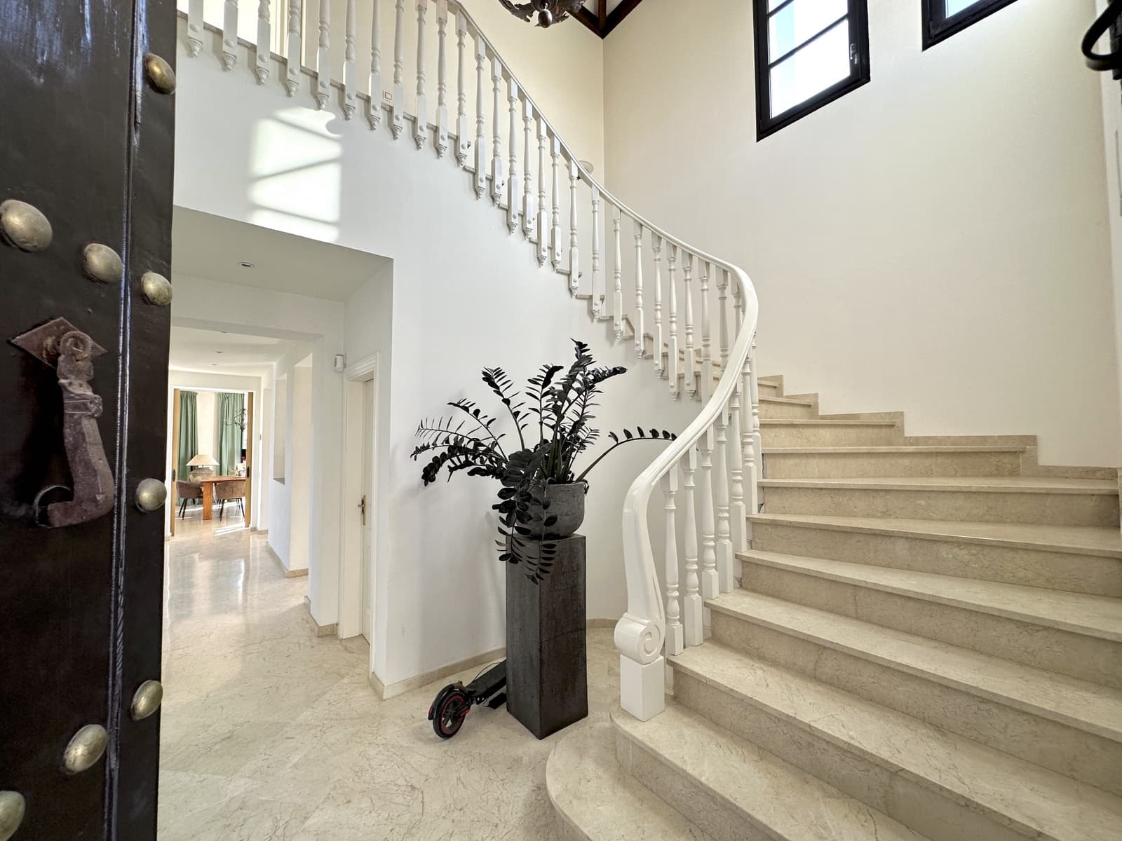 5 quarto Moradia para venda em Estepona com piscina garagem - 1 795 000 € (Ref: 8682137)