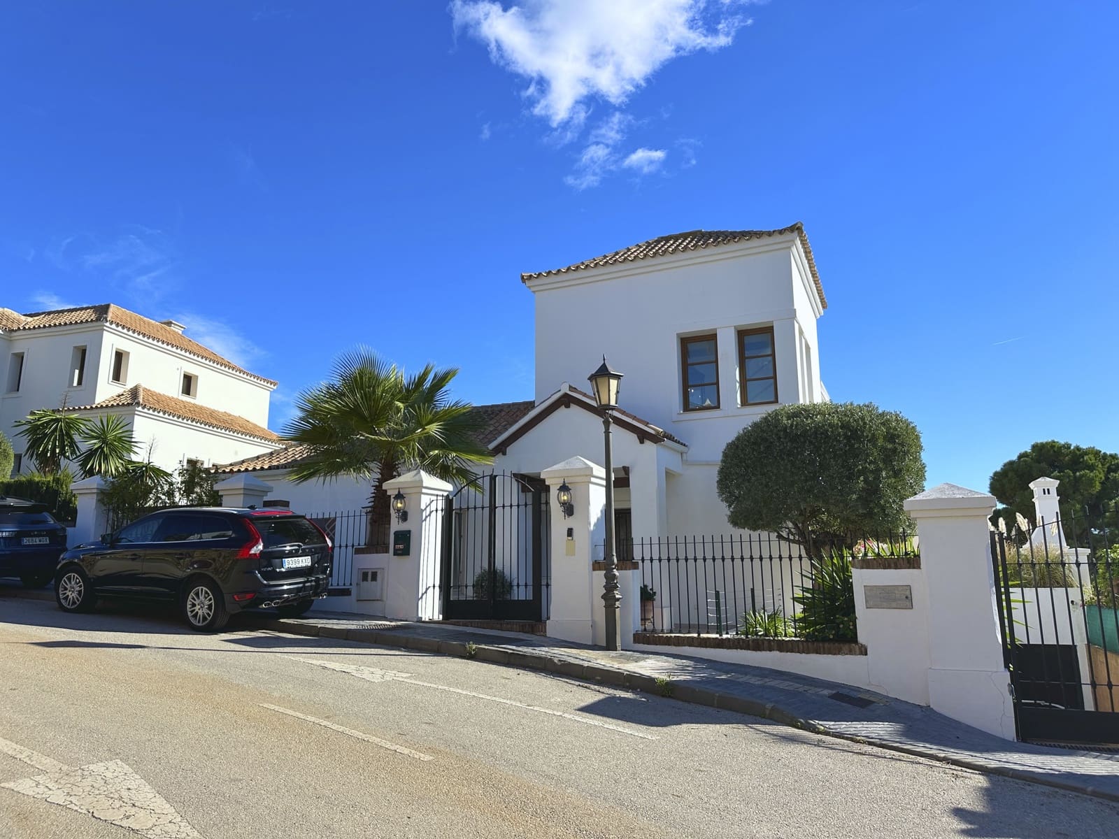5 quarto Moradia para venda em Estepona com piscina garagem - 1 795 000 € (Ref: 8682137)
