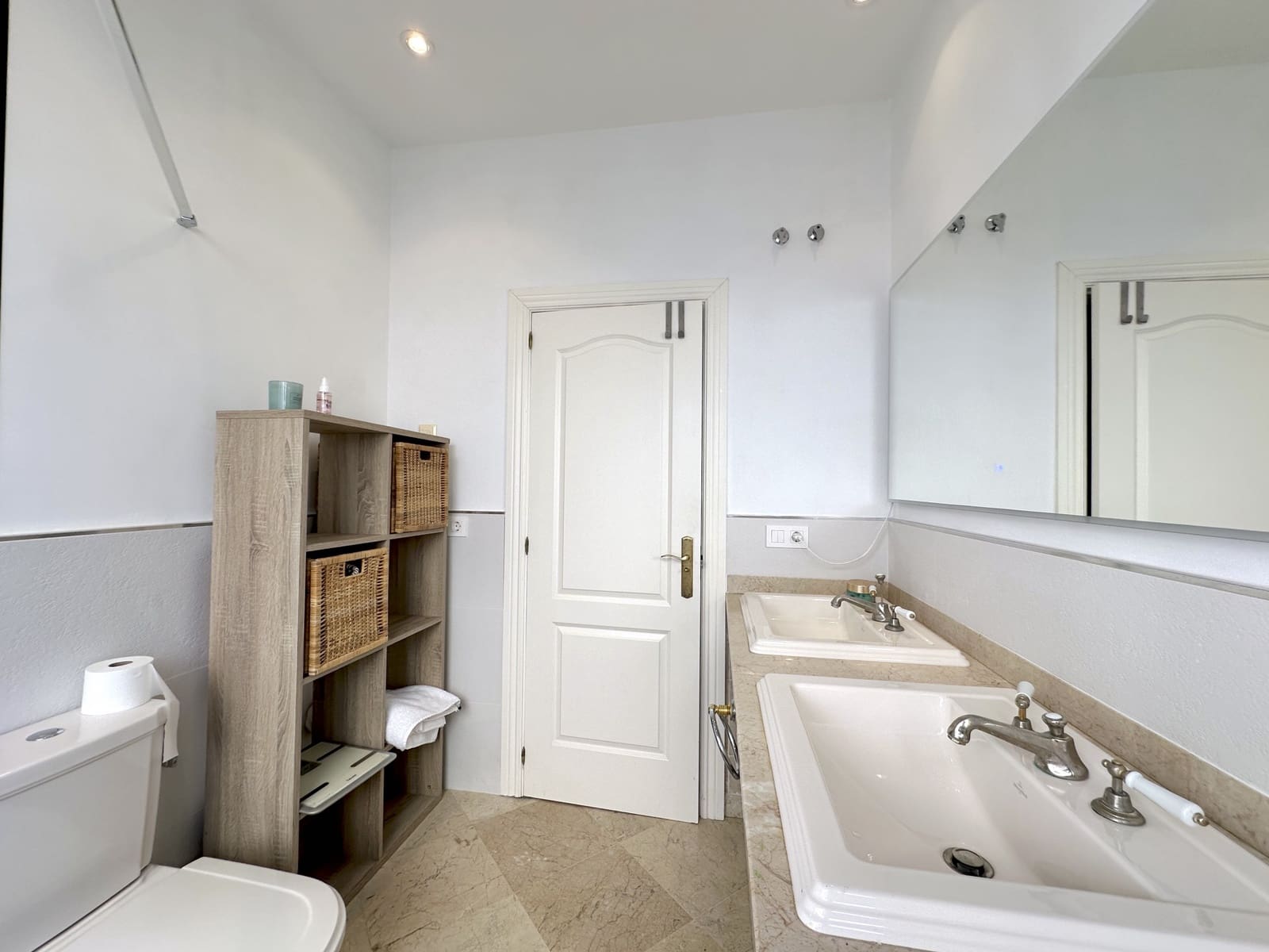 5 quarto Moradia para venda em Estepona com piscina garagem - 1 795 000 € (Ref: 8682137)