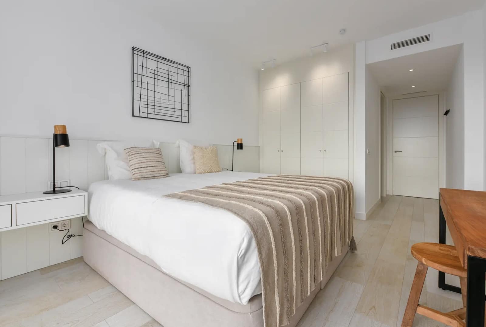 2 bedroom Apartment for sale in Casares with pool garage - € 577,500 (Ref: 8687434)