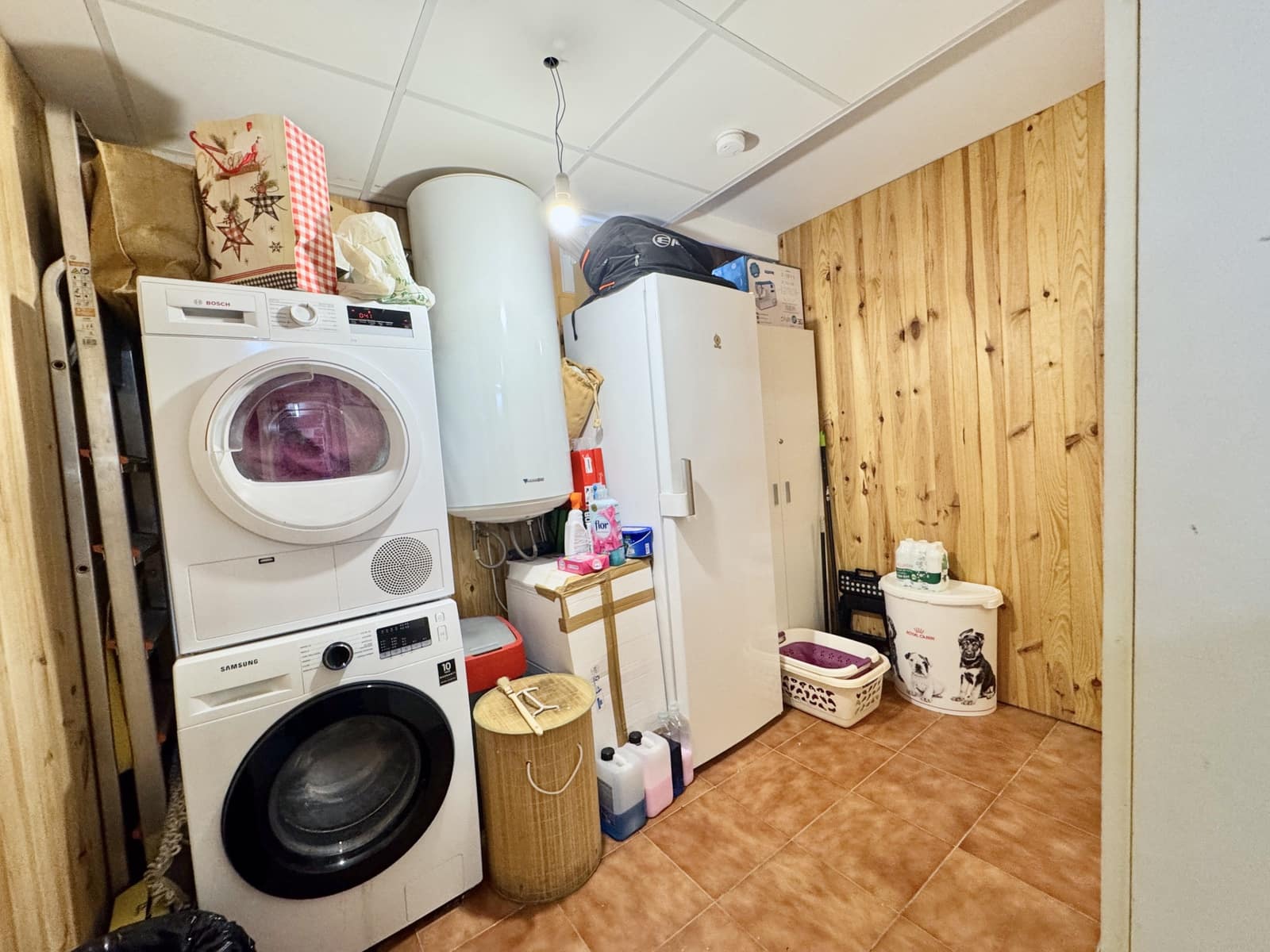 3 soveværelse Byhus til salg i Estepona med swimmingpool garage - € 625.000 (Ref: 8766658)