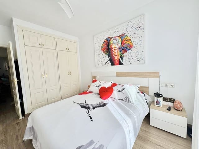 3 soveværelse Byhus til salg i La Concha - Resina Golf, Estepona med swimmingpool garage - € 625.000 (Ref: 8766658)
