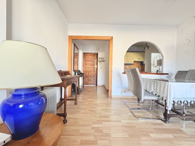 3 slaapkamer Appartement te koop in Centro, Estepona - € 425.000 (Ref: 8766660)