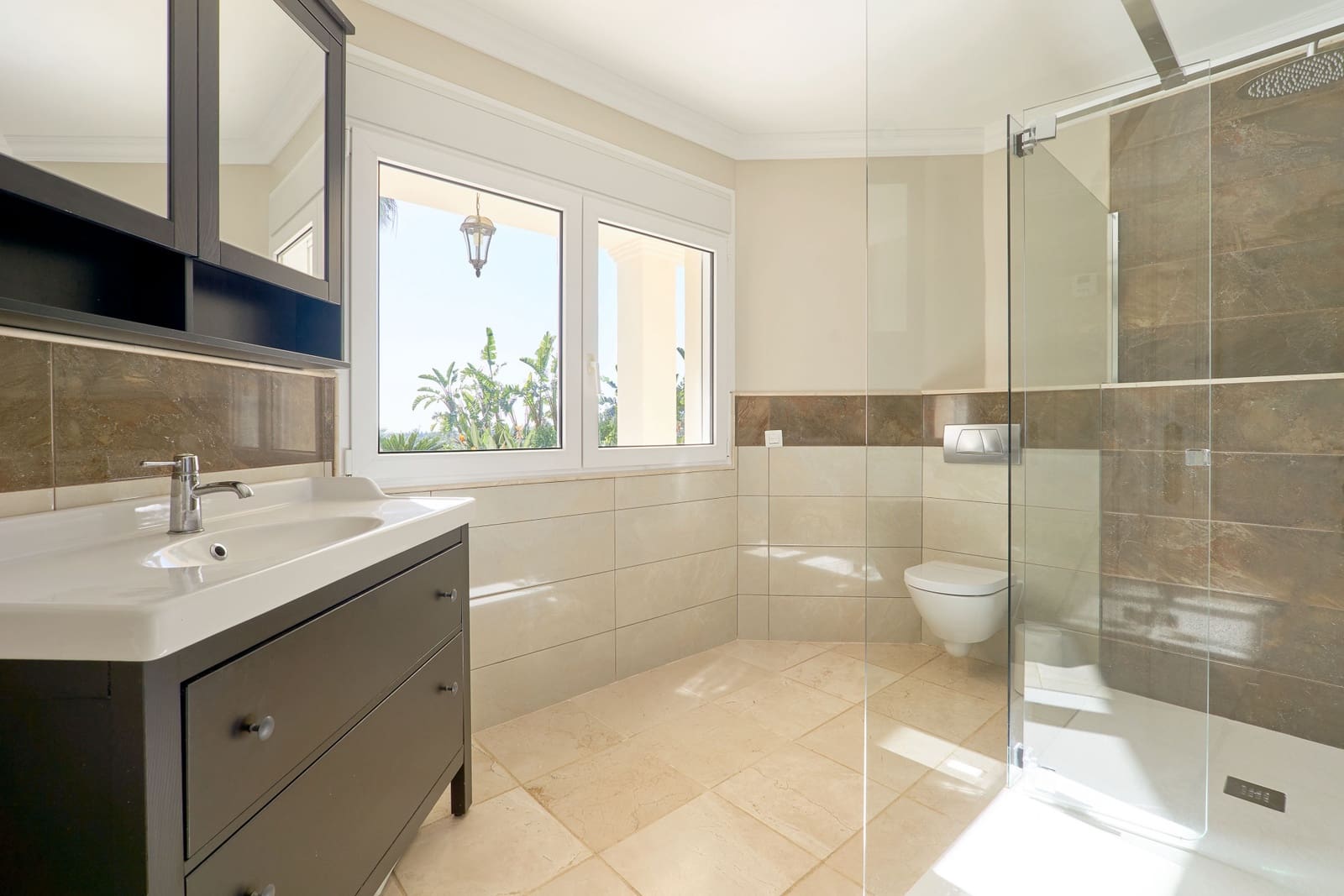 4 soverom Villa til salgs i Estepona med svømmebasseng garasje - € 2 450 000 (Ref: 8770104)