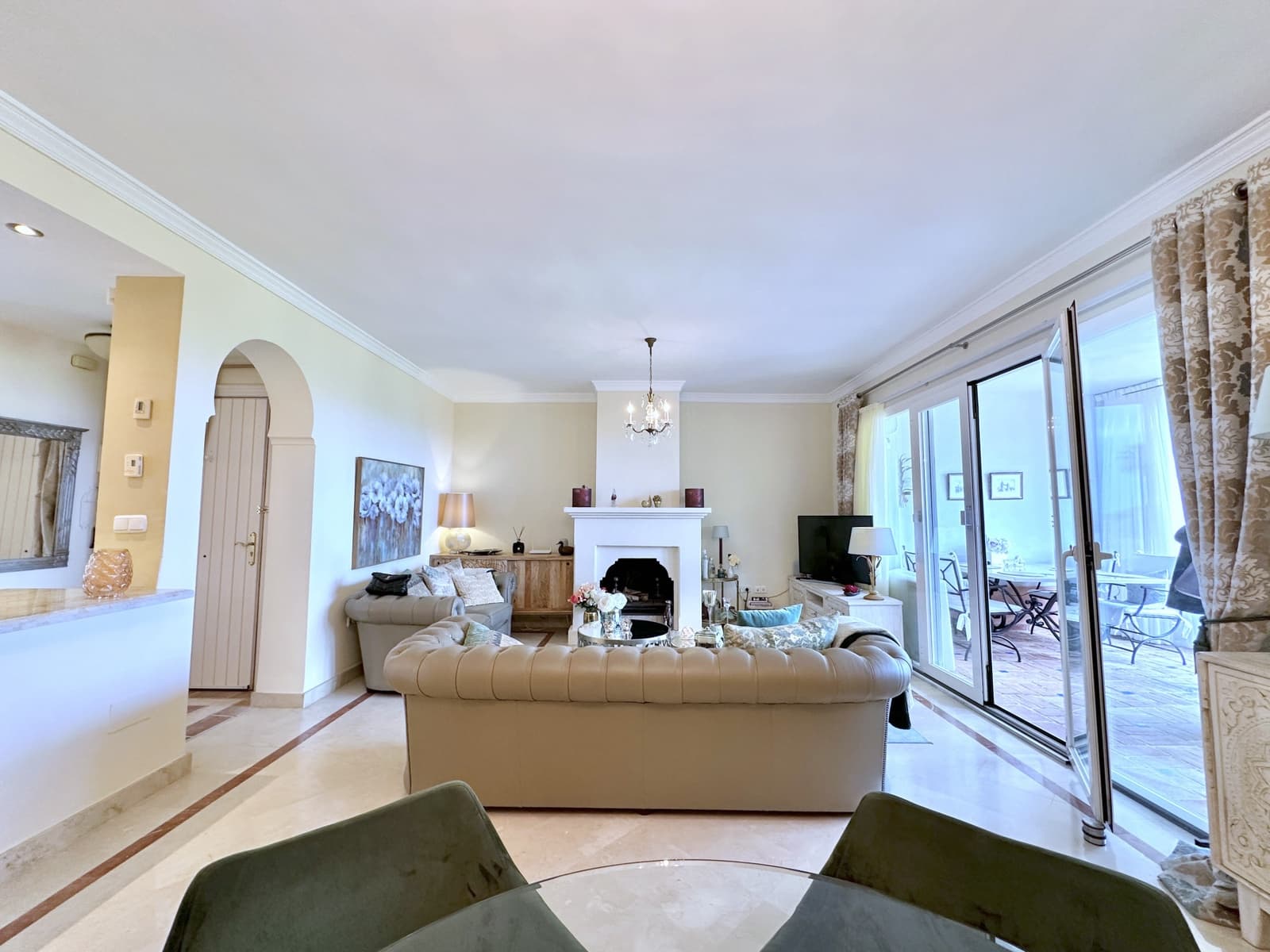 2 bedroom Apartment for sale in Casares with pool garage - € 499,000 (Ref: 8838404)