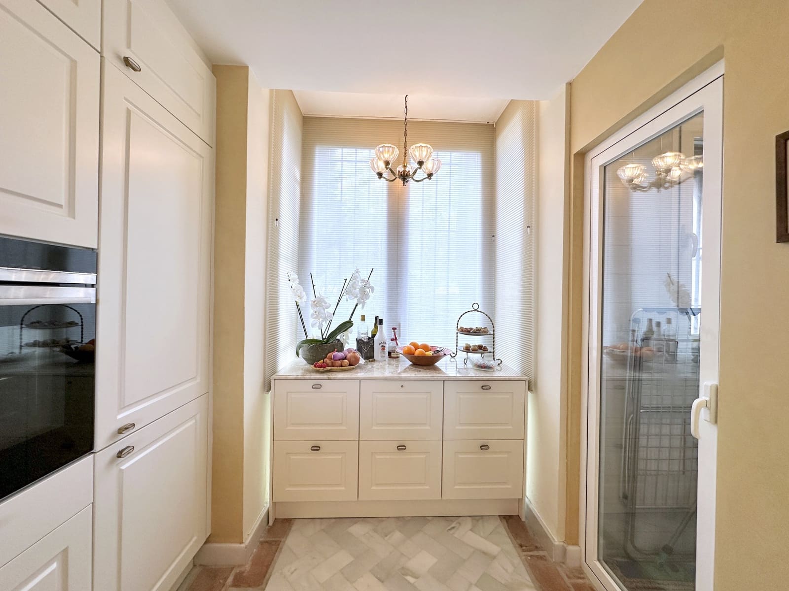 2 bedroom Apartment for sale in Casares with pool garage - € 499,000 (Ref: 8838404)