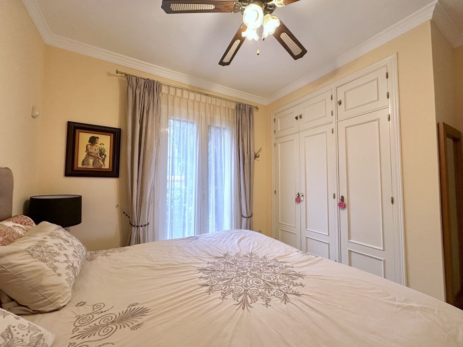 2 bedroom Apartment for sale in Casares with pool garage - € 499,000 (Ref: 8838404)