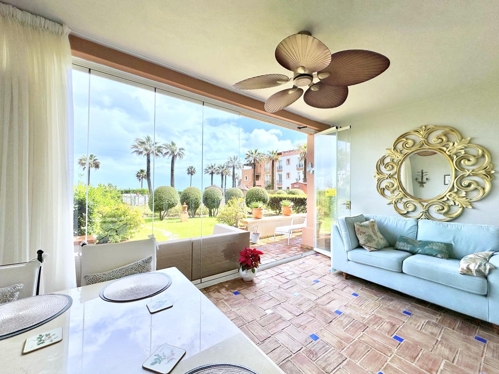 2 bedroom Apartment for sale in Casares with pool garage - € 499,000 (Ref: 8838404)