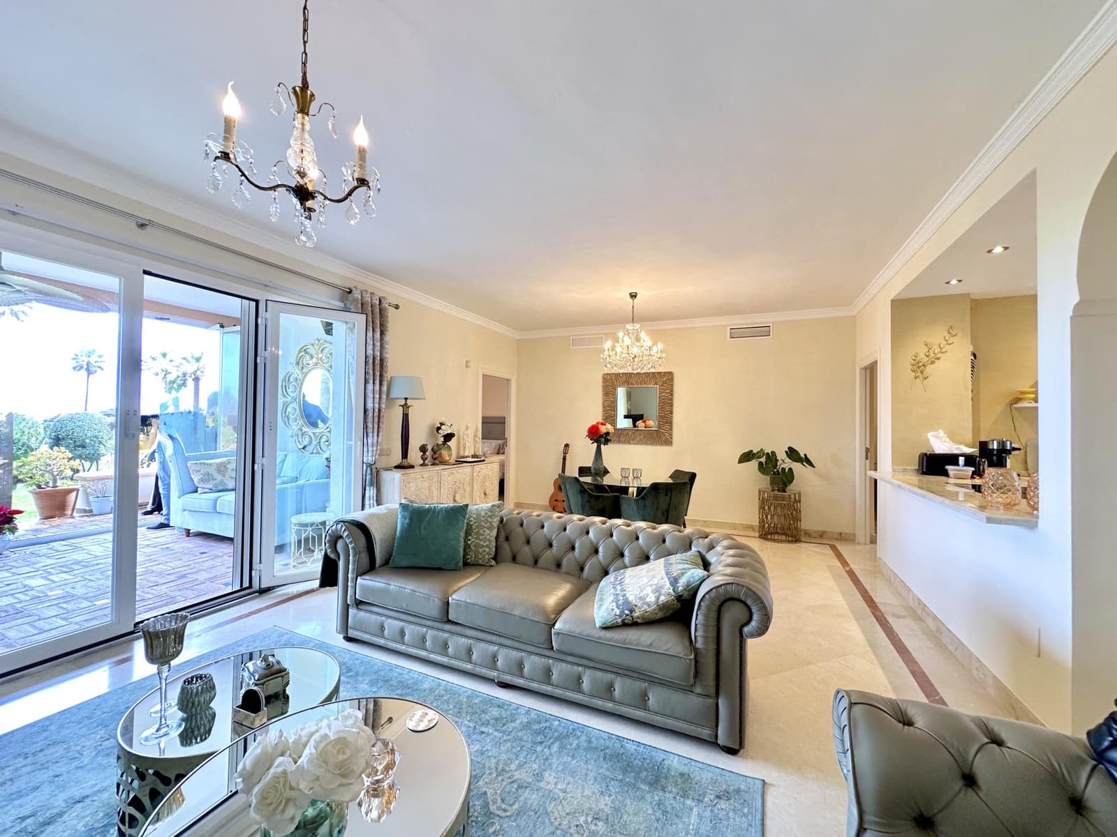 2 bedroom Apartment for sale in Casares with pool garage - € 499,000 (Ref: 8838404)