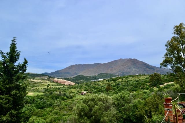 Bauplatz zu verkaufen in Guadalobón, Estepona - 690.000 € (Ref: 8843262)