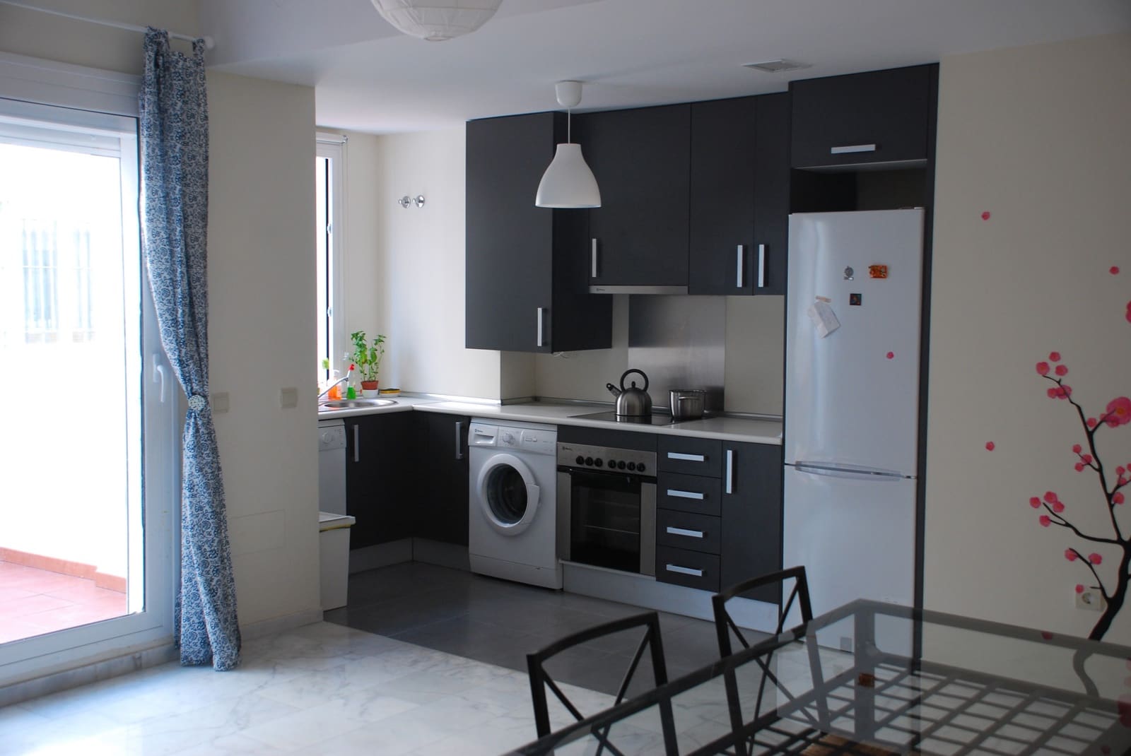 2 slaapkamer Appartement te koop in Estepona met zwembad garage - € 235.000 (Ref: 8929800)