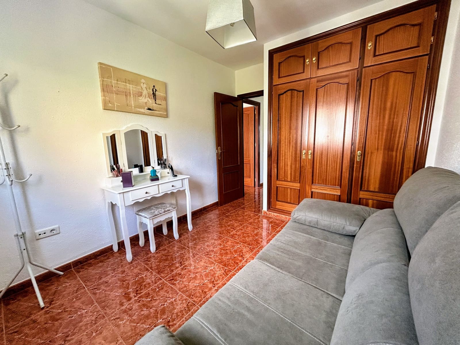 3 Zimmer Haus zu verkaufen in Estepona mit Garage - 560.000 € (Ref: 8935106)