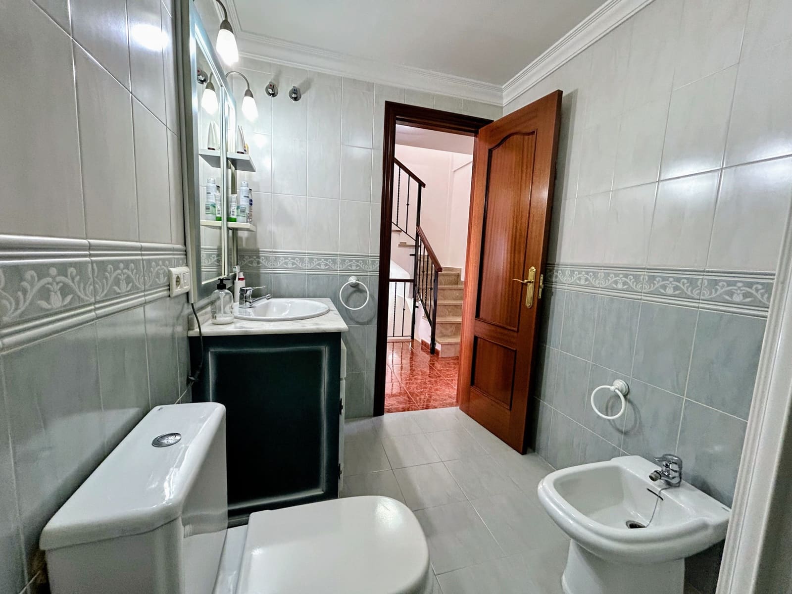 3 Zimmer Haus zu verkaufen in Estepona mit Garage - 560.000 € (Ref: 8935106)