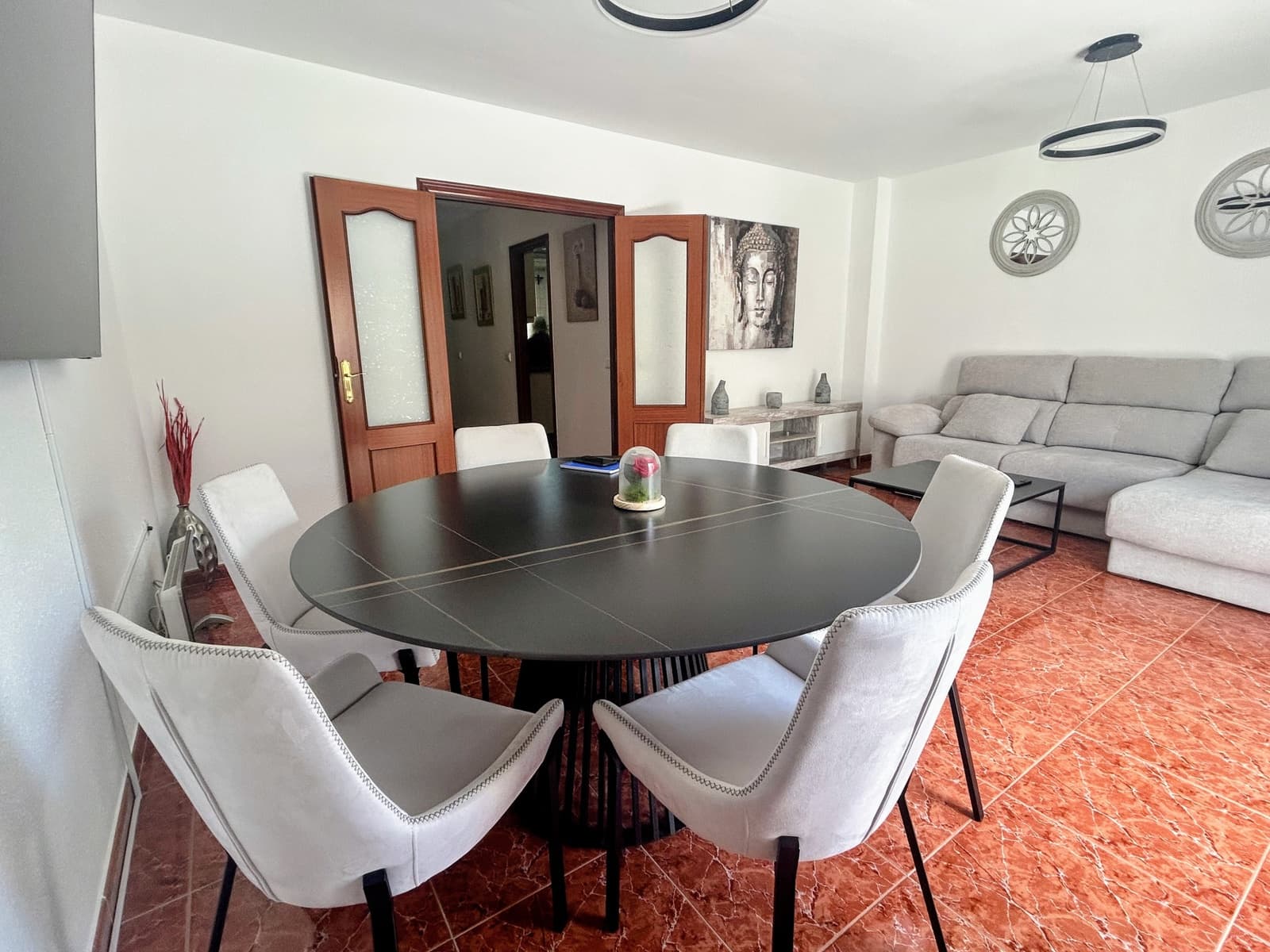 3 bedroom Townhouse for sale in Estepona with garage - € 560,000 (Ref: 8935106)