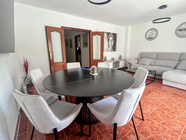 3 quarto Casa em Banda para venda em Zona Calvario, Estepona com garagem - 560 000 € (Ref: 8935106)