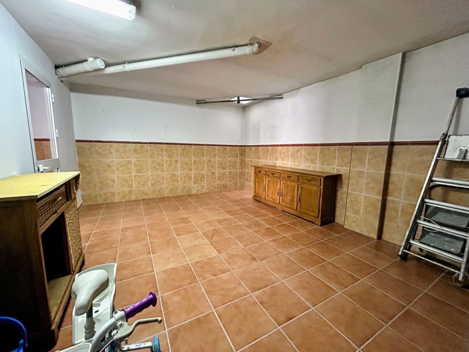 3 bedroom Townhouse for sale in Estepona with garage - € 560,000 (Ref: 8935106)