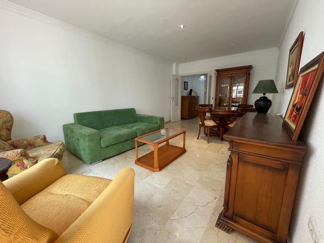 2 chambre Appartement à vendre à Puerto de Estepona, Estepona - 325 000 € (Ref: 8976018)