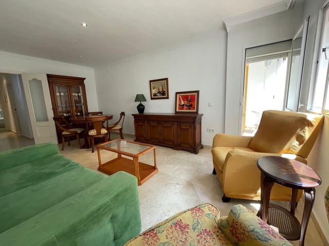 2 chambre Appartement à vendre à Puerto de Estepona, Estepona - 325 000 € (Ref: 8976018)