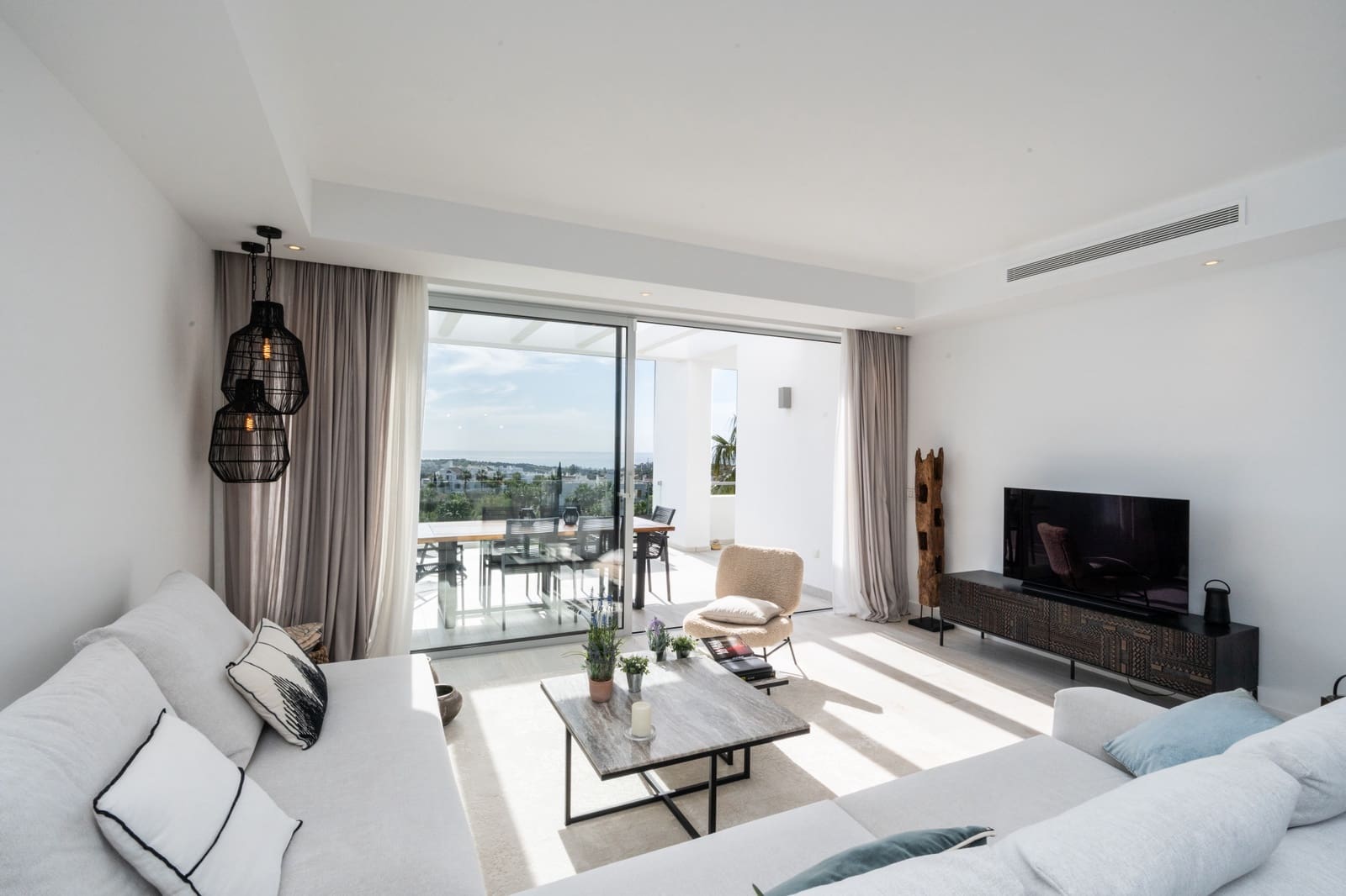 2 Zimmer Apartment zu verkaufen in Casares mit Pool Garage - 620.000 € (Ref: 9001215)