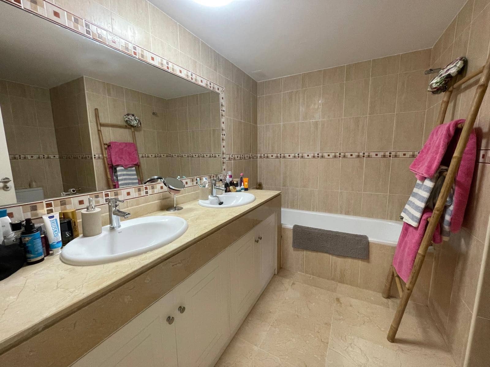 2 chambre Appartement à vendre à Estepona avec piscine garage - 530 000 € (Ref: 9014405)