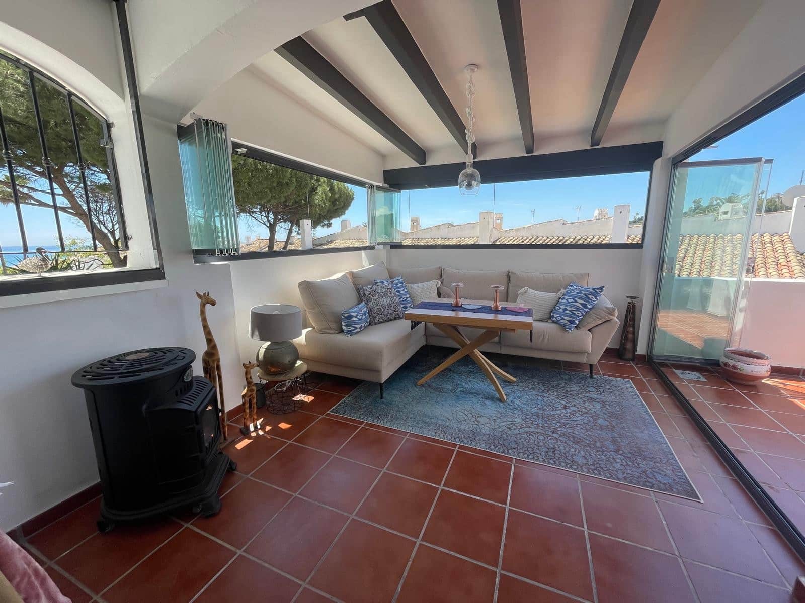 2 chambre Appartement à vendre à Estepona avec piscine garage - 530 000 € (Ref: 9014405)