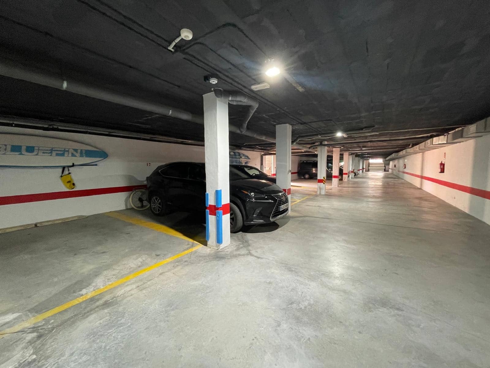 2 makuuhuone Huoneisto myytävänä paikassa Estepona mukana uima-altaan 
autotalli - 530 000 € (Ref: 9014405)