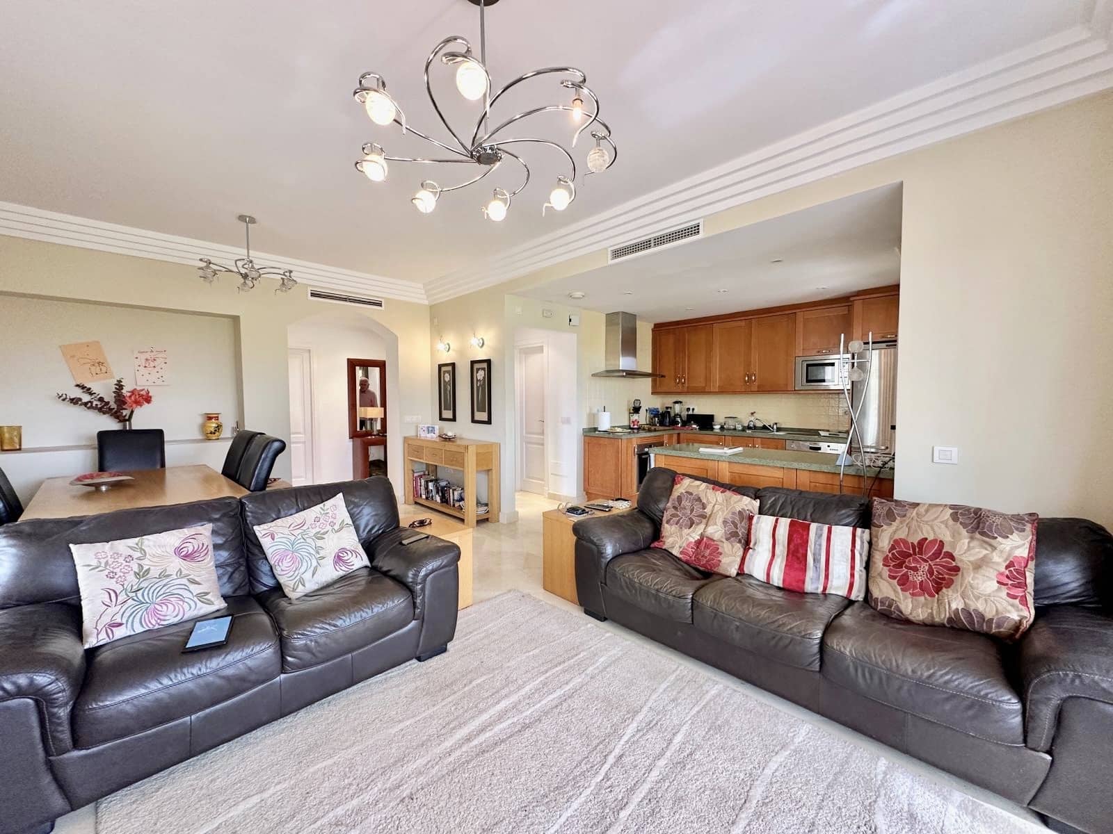 2 Zimmer Apartment zu verkaufen in Casares mit Pool Garage - 375.000 € (Ref: 9029417)