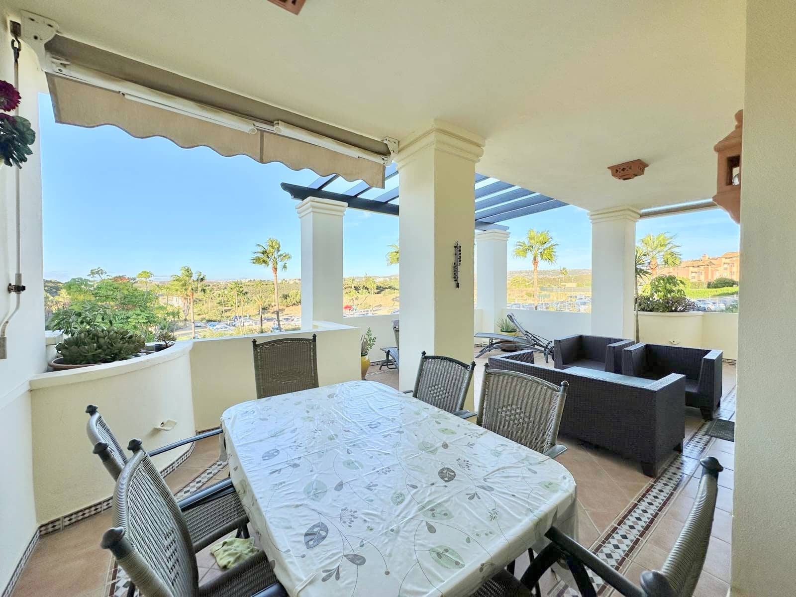 2 Zimmer Apartment zu verkaufen in Casares mit Pool Garage - 375.000 € (Ref: 9029417)