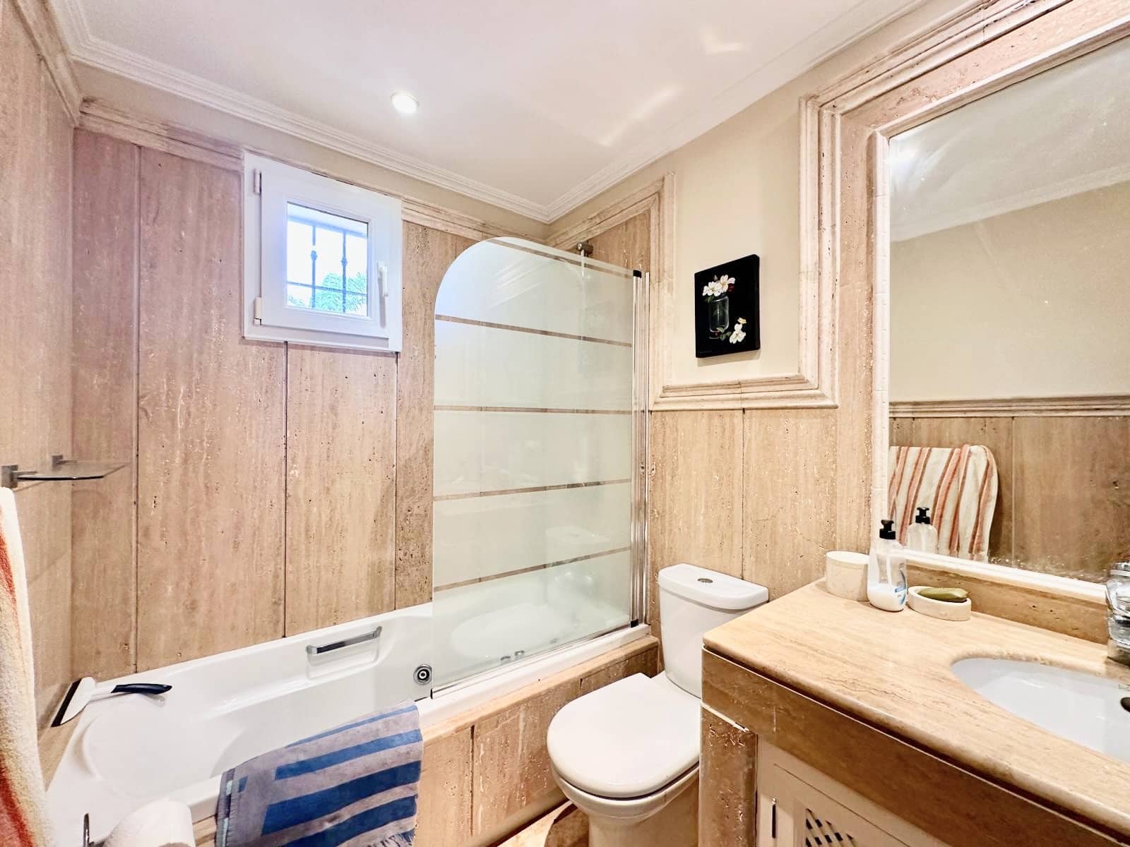 2 Zimmer Apartment zu verkaufen in Casares mit Pool Garage - 375.000 € (Ref: 9029417)