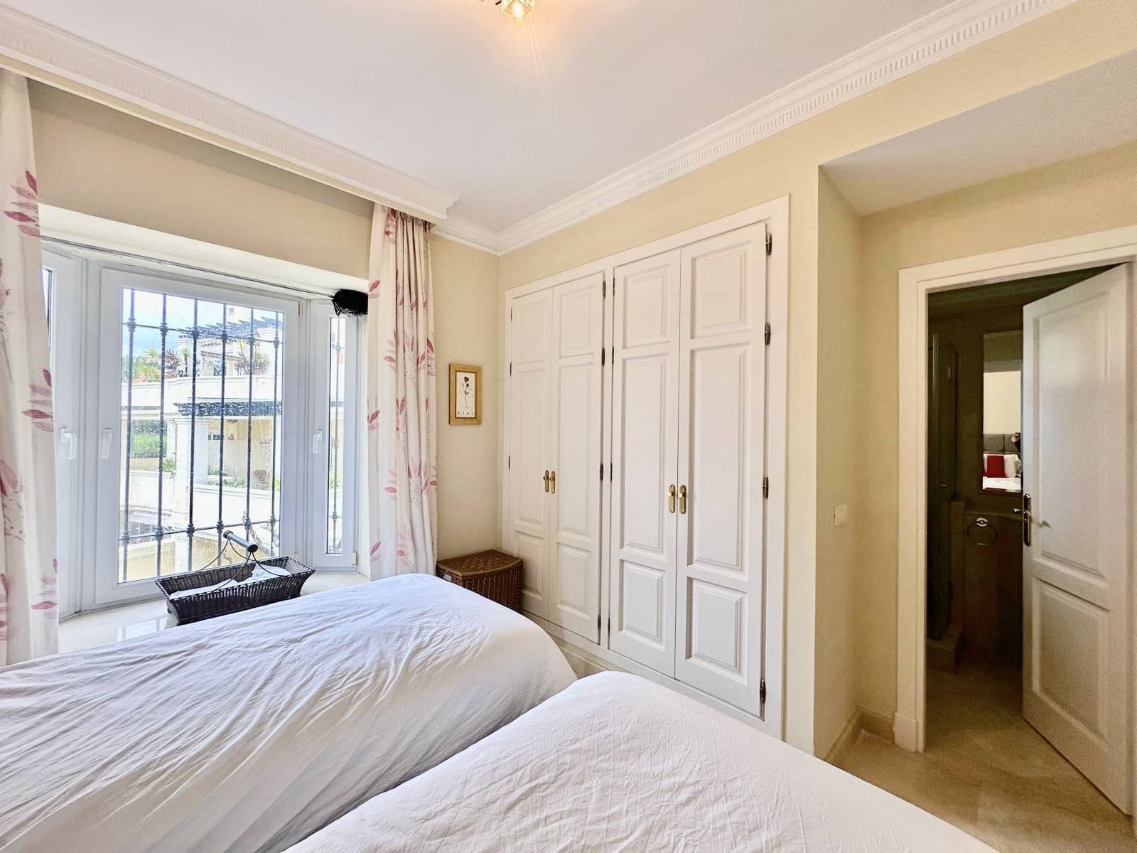 2 Zimmer Apartment zu verkaufen in Casares mit Pool Garage - 375.000 € (Ref: 9029417)