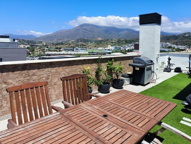 3 soveværelse Penthouse til salg i Parque Central, Estepona med swimmingpool garage - € 700.000 (Ref: 9059240)