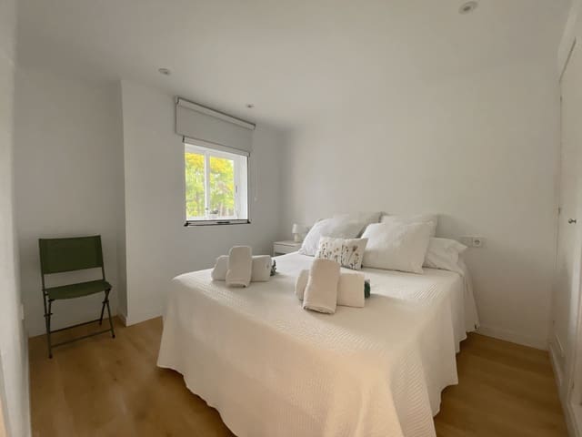 2 slaapkamer Appartement te koop in Bahía Dorada, Estepona met zwembad garage - € 265.000 (Ref: 9073252)