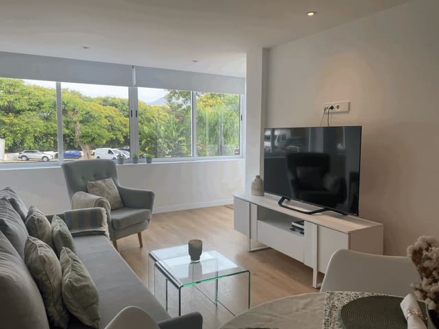 2 slaapkamer Appartement te koop in Bahía Dorada, Estepona met zwembad garage - € 265.000 (Ref: 9073252)