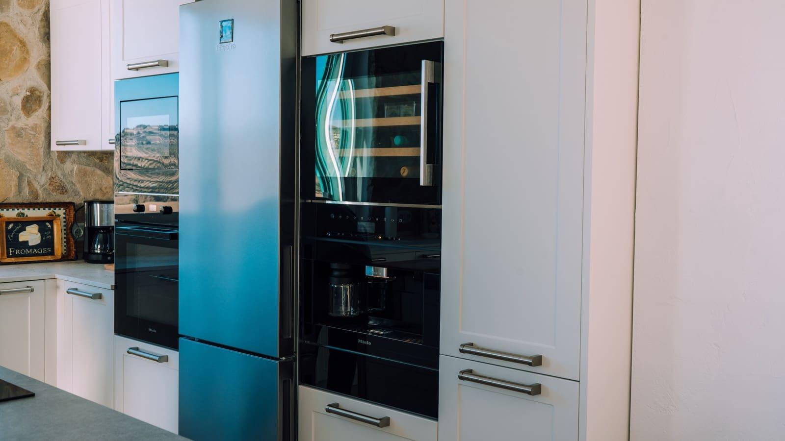 5 bedroom Finca/Country House for sale in Ardales with pool garage - € 6,000,000 (Ref: 9102802)