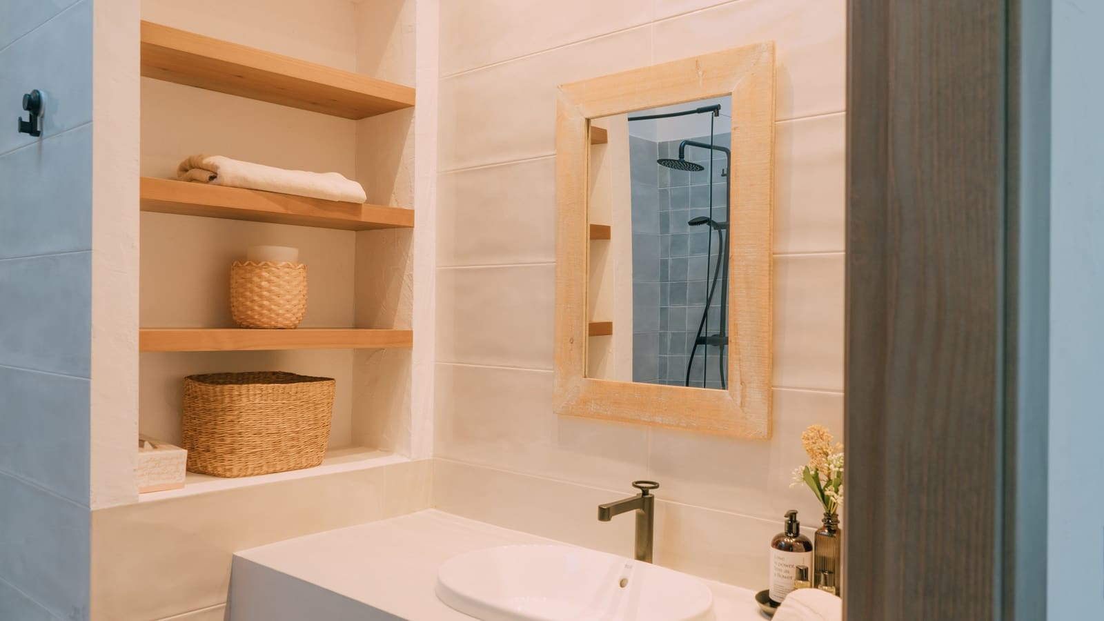 5 bedroom Finca/Country House for sale in Ardales with pool garage - € 6,000,000 (Ref: 9102802)