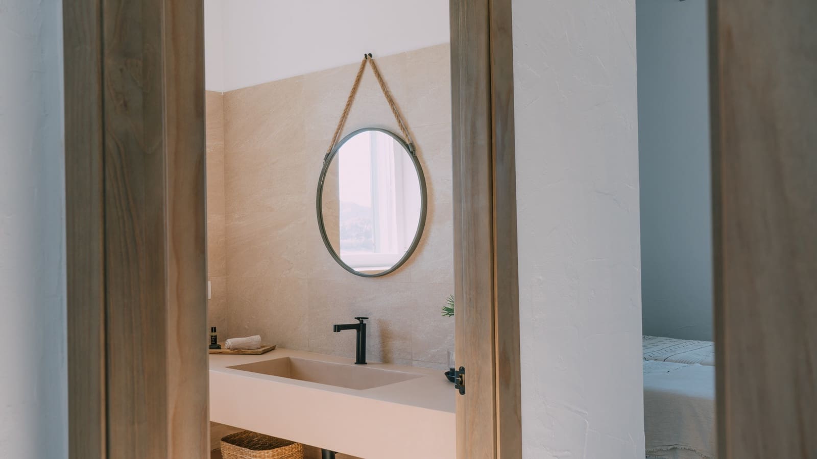 5 bedroom Finca/Country House for sale in Ardales with pool garage - € 6,000,000 (Ref: 9102802)