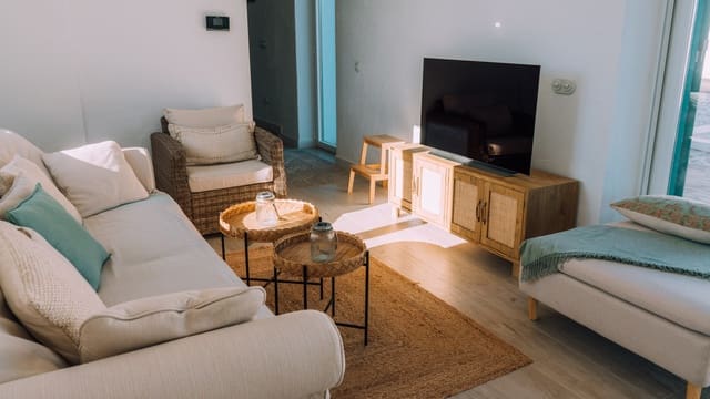 5 sypialnia Finka/Dom wiejski na sprzedaż w Ardales z basenem garażem - 6 000 000 € (Ref: 9102802)