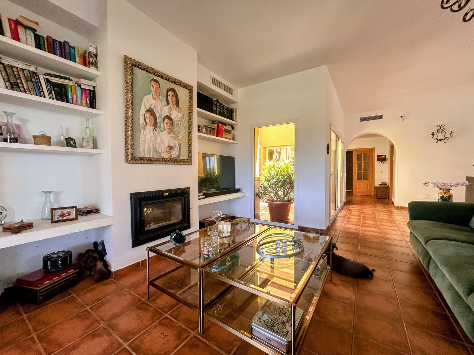 3 soverom Villa til salgs i La Duquesa / Puerto de la Duquesa med svømmebasseng garasje - € 960 000 (Ref: 9102803)