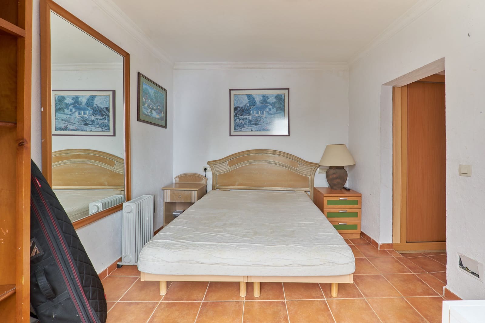 7 soveværelse Hotel til salg i Marbella - € 1.200.000 (Ref: 9108561)