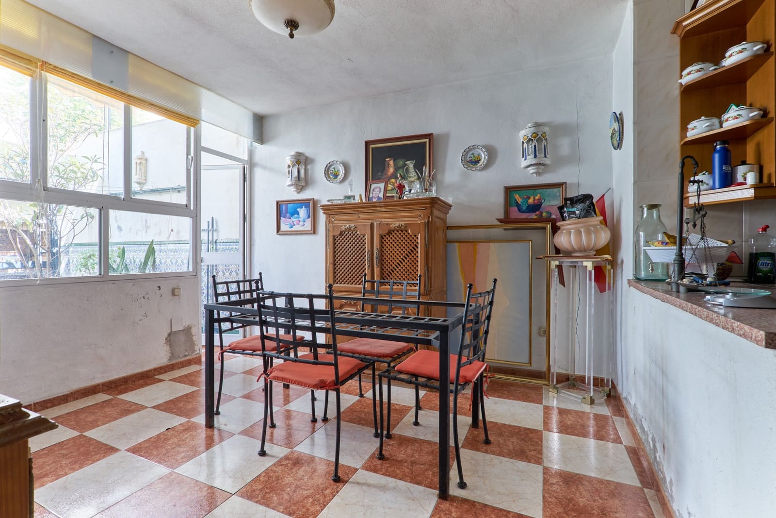 7 soveværelse Hotel til salg i Marbella - € 1.200.000 (Ref: 9108561)