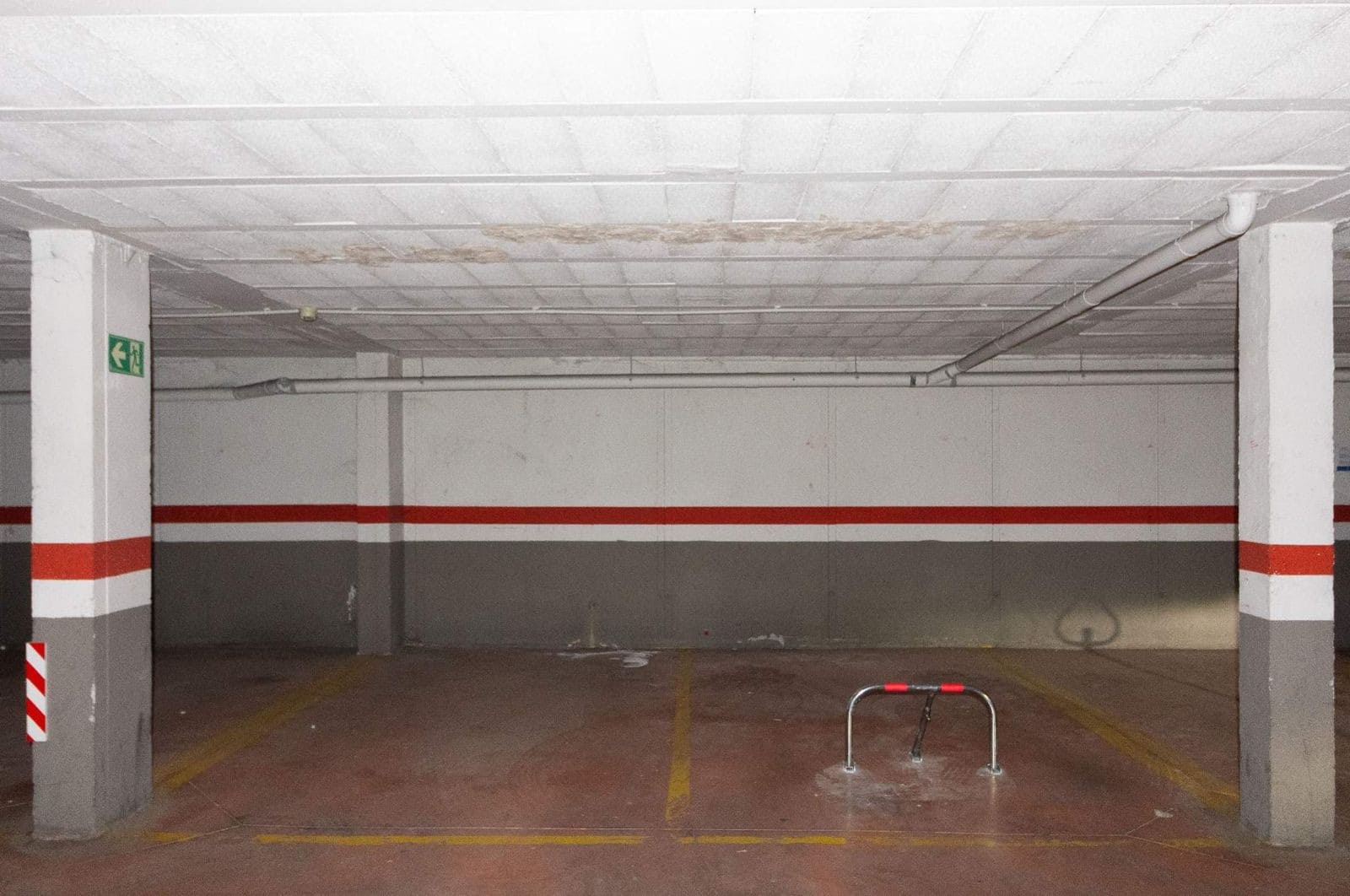 2 chambre Appartement à vendre à Estepona avec piscine garage - 340 000 € (Ref: 9136978)