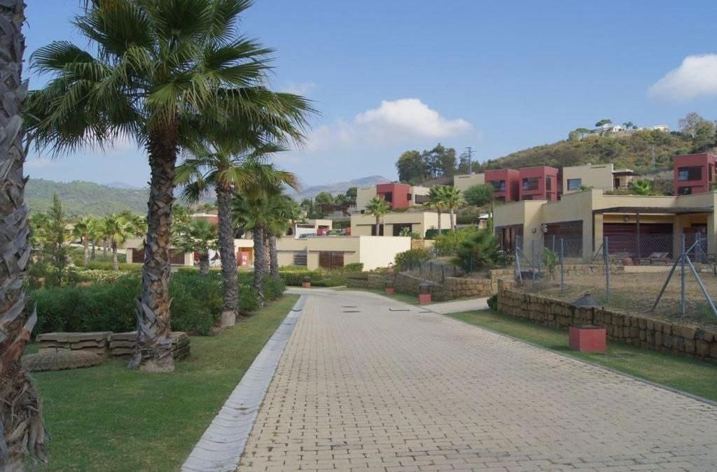 4 soverom Villa til salgs i Benahavis med svømmebasseng garasje - € 679 000 (Ref: 9159339)