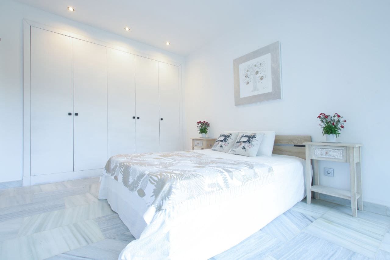 4 soverom Villa til salgs i Benahavis med svømmebasseng garasje - € 679 000 (Ref: 9159339)