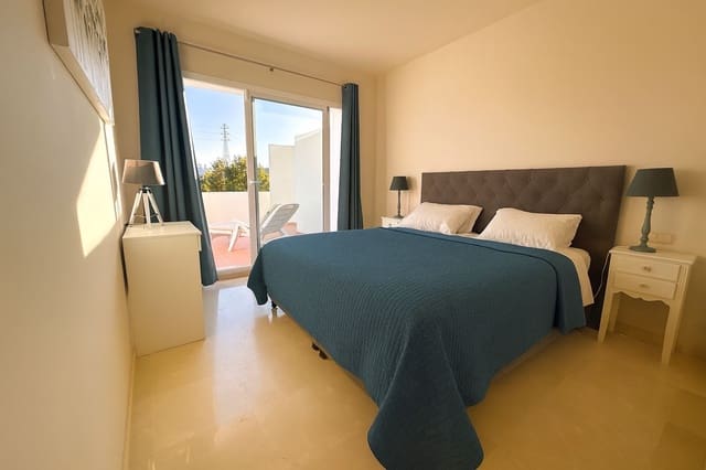 2 slaapkamer Penthouse te koop in Casares Pueblo, Casares met zwembad garage - € 610.000 (Ref: 9204400)
