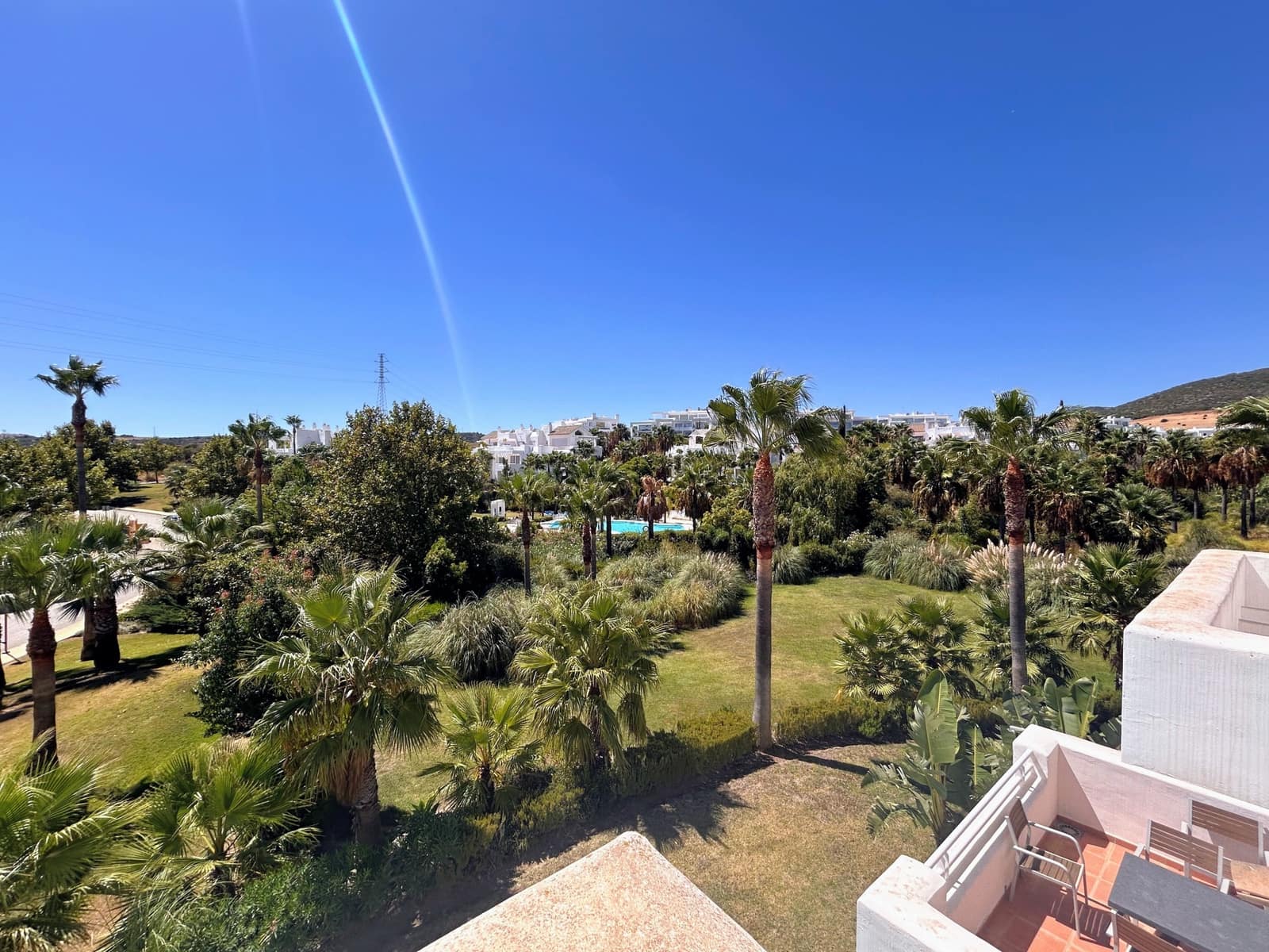 2 sypialnia Penthouse na sprzedaż w Casares z basenem garażem - 610 000 € (Ref: 9204400)