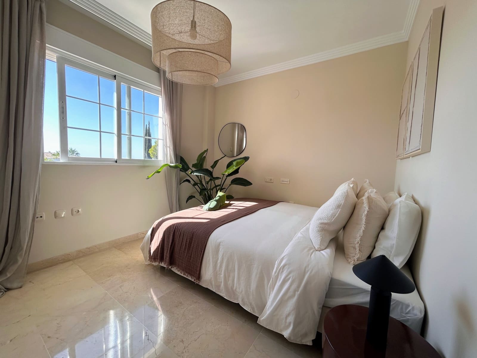 3 soveværelse Penthouse til salg i Marbella med swimmingpool garage - € 750.000 (Ref: 9214931)