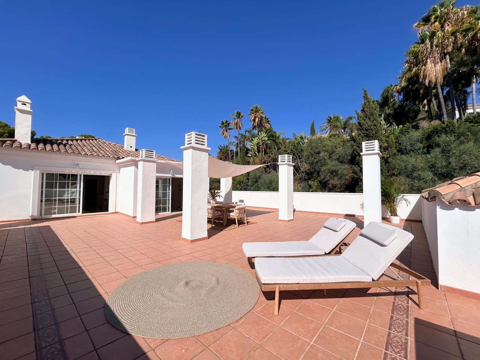 3 soveværelse Penthouse til salg i Marbella med swimmingpool garage - € 750.000 (Ref: 9214931)