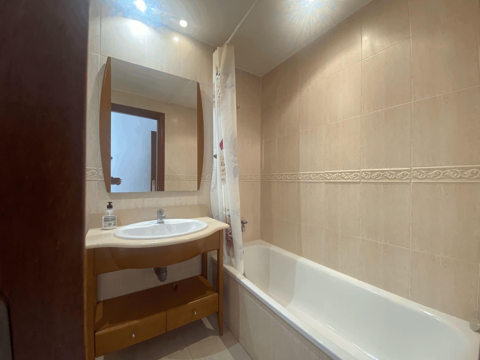 3 sypialnia Apartament do wynajęcia w Estepona - 1 500 € (Ref: 9214932)